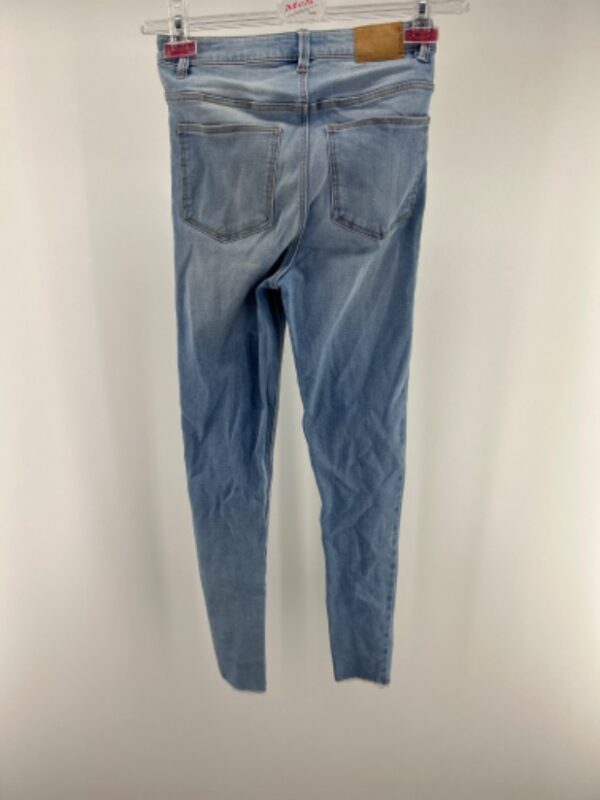 Spodnie jeans - obrazek 2