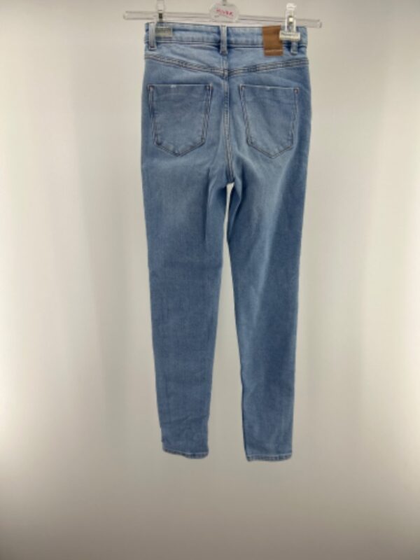 Spodnie jeans - obrazek 2