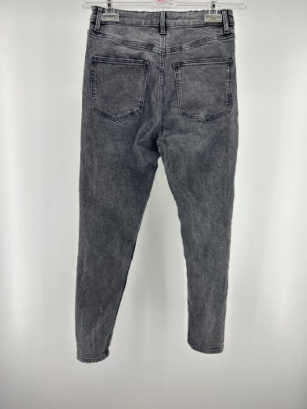 Spodnie jeans - obrazek 2